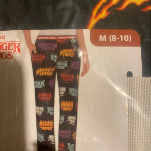 Women’s Stranger Things Stranger Things Velour Sleep Pants.  Size medium - Picture 7 of 8